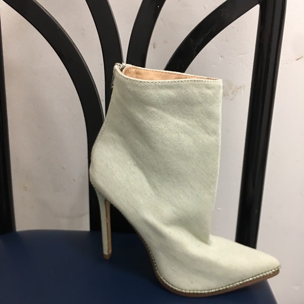 Women’s boots